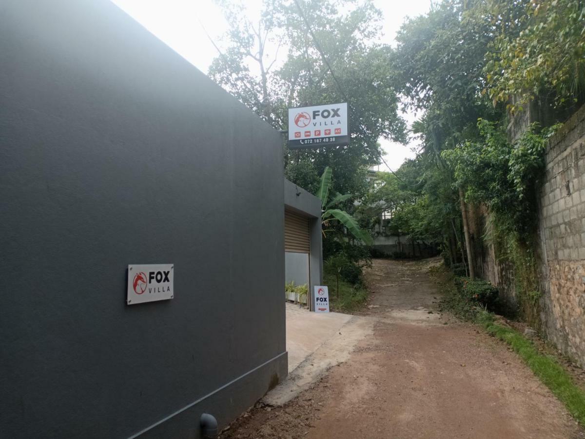 Fox Villa Wattala Exterior photo